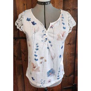 Unbranded Women's Lace Cap‎ Sleeve Blouse White Blue Pink Floral Med Polyester